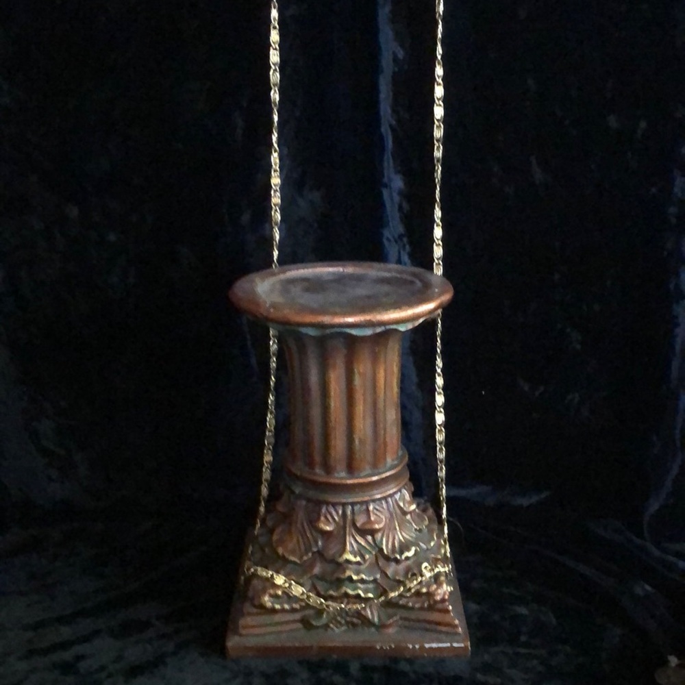 Monet necklace